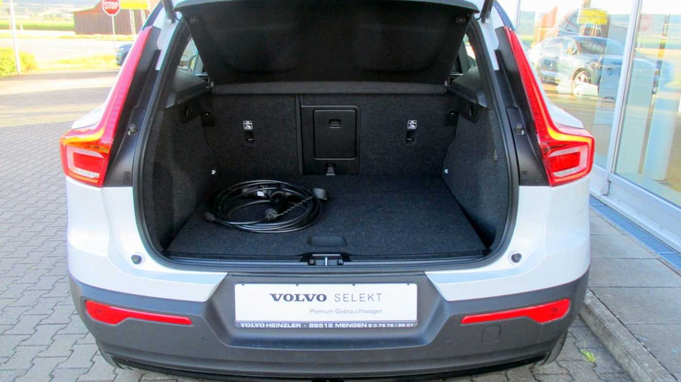 Volvo  T4 Recharge R Design +ACC+BLIS+HK+PDK+RFK