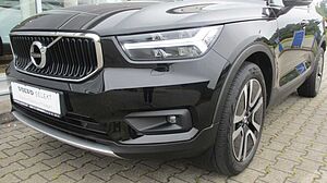 Volvo  XC40 T4 Automatikgetriebe (140kW/190PS) Momentum Pro